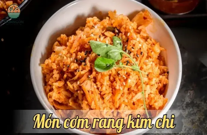 Cách làm cơm rang kim chi thơm ngon đậm vị ngay tại nhà